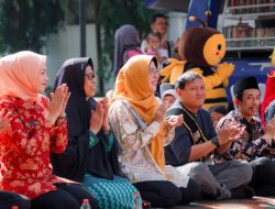 Tinawati Tanamkan Kepedulian Lingkungan pada Anak Lewat Dongeng Kura-Kura dan Buaya